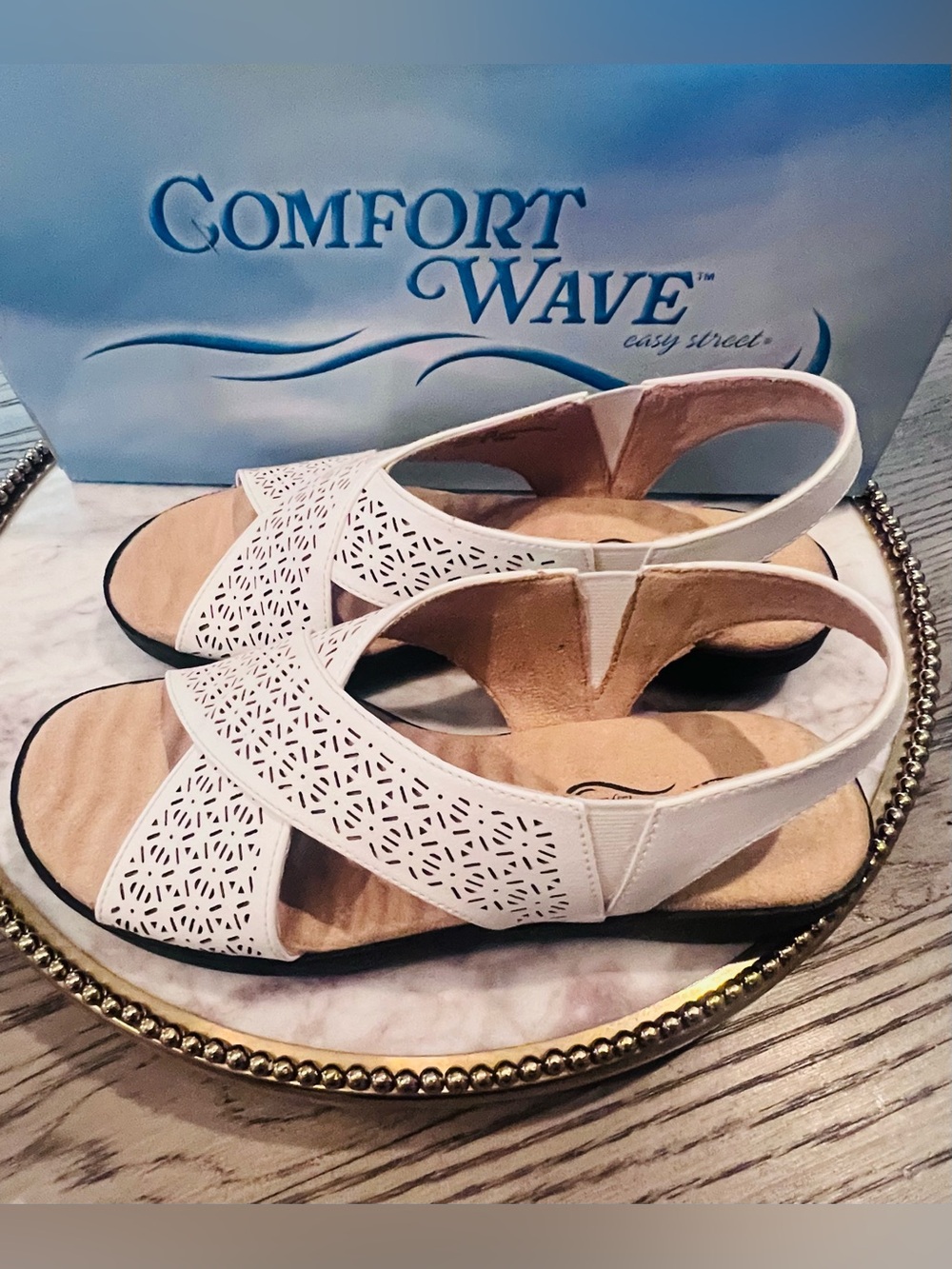 Easy Street Comfort Wave White Laser-Cut Slingback Sandals | Sz. 6 (NWB) - Picture 3 of 13